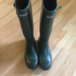 Barbour rain boots